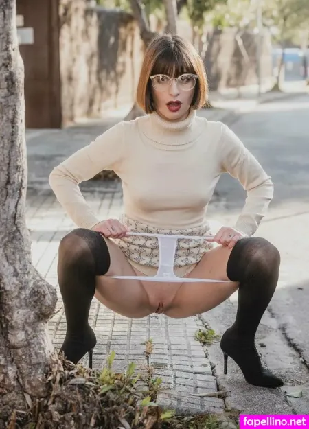 Silviasoprano OnlyFans Thumbnail #ssvL8UO9Nu