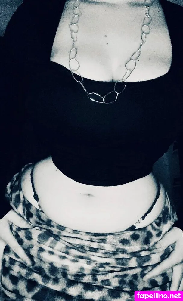 r3sylvia, silviaxepe, silviiamartz Nude Leaked OnlyFans Photo #86ONUFG5uL