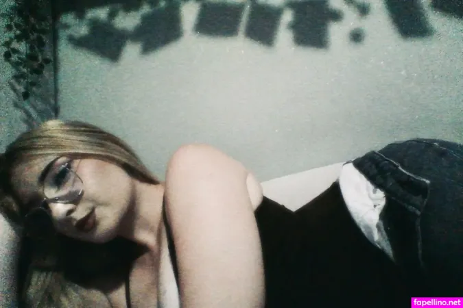 Silviiamartz OnlyFans Thumbnail #BIhR4CfXHX