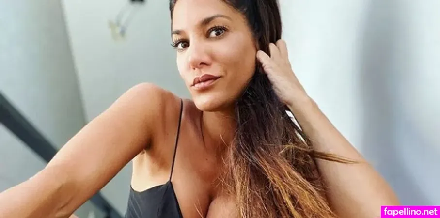 Silvinaescudero OnlyFans Thumbnail #5g9qxsqZVg