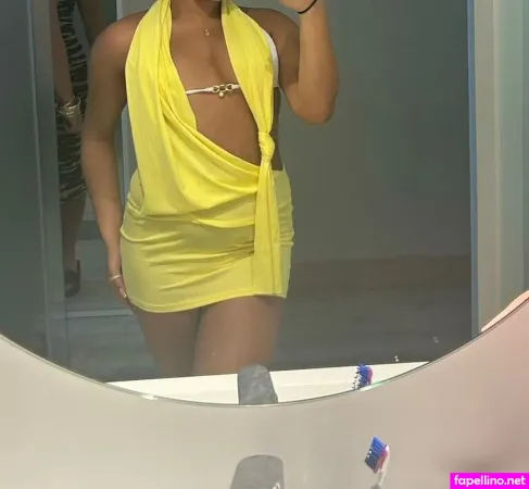 Sim Patel OnlyFans Thumbnail #YemQZzfHsv