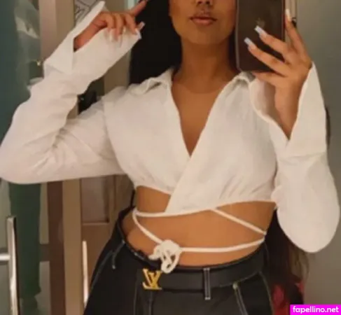 Sim Patel OnlyFans Thumbnail #xzTXTSgfzT