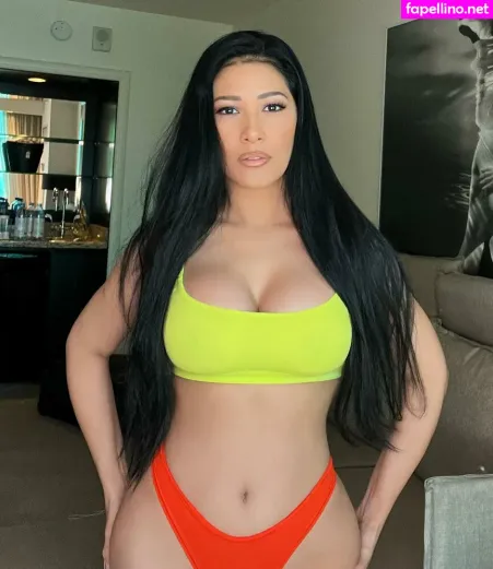 Simaria OnlyFans Thumbnail #6VKlBrHuVb