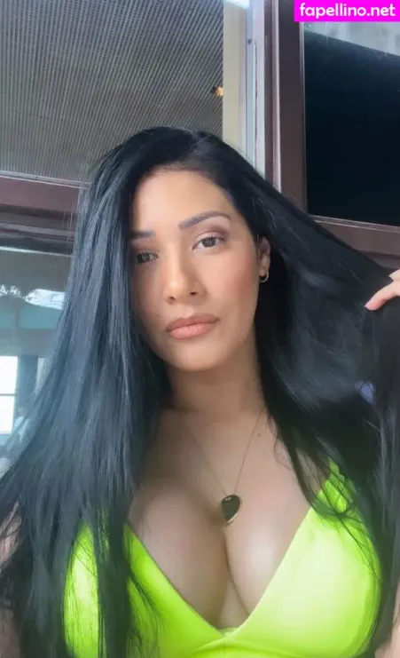 Simaria OnlyFans Thumbnail #Xm04hq5MNy