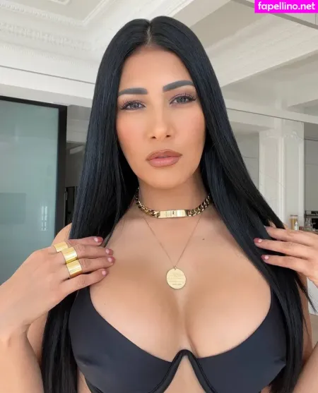 Simaria OnlyFans Thumbnail #kR8ol9EcuS