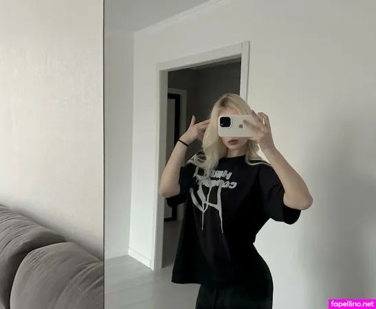 Simenkko OnlyFans Thumbnail #Ig6G83RRPD