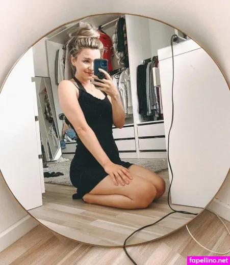 Simfinity Nina OnlyFans Thumbnail #jKKBOLx1hE