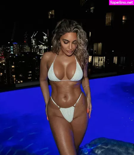 Simmykk OnlyFans Thumbnail #0Um91VELE0