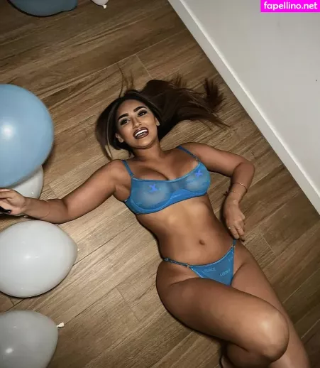 Simmykk OnlyFans Thumbnail #aO9OhNUtfl