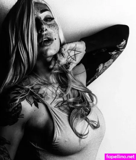 Simona Carrara OnlyFans Thumbnail #ihJ7h347Qx