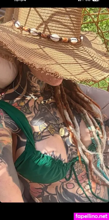 Simona Carrara OnlyFans Thumbnail #mBdnbkezCm