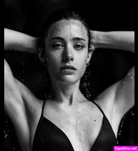 Simona Coppola OnlyFans Thumbnail #qZWJW9rZA5