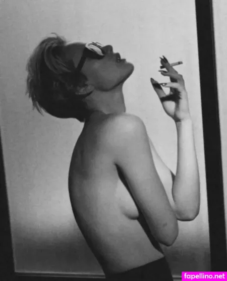 Simona Kust OnlyFans Thumbnail #5YpPQTvS9Z