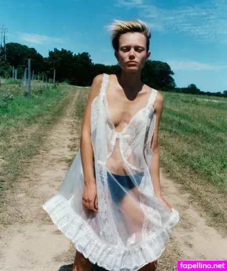 Simona Kust OnlyFans Thumbnail #6A3Pd4hvGl