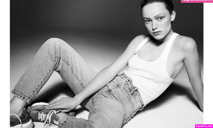 Simona Kust OnlyFans Thumbnail #K0IgYE4iJe