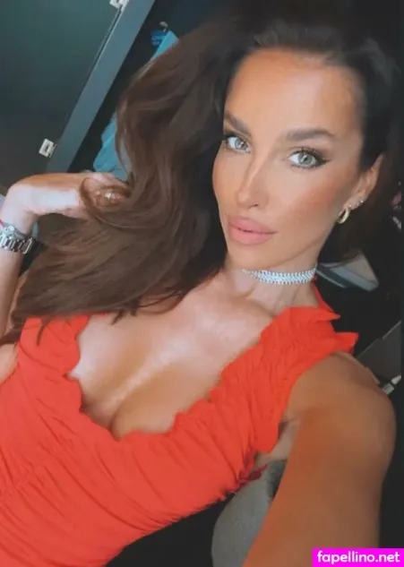 Simona Leskovska OnlyFans Thumbnail #z4WuSsyu38