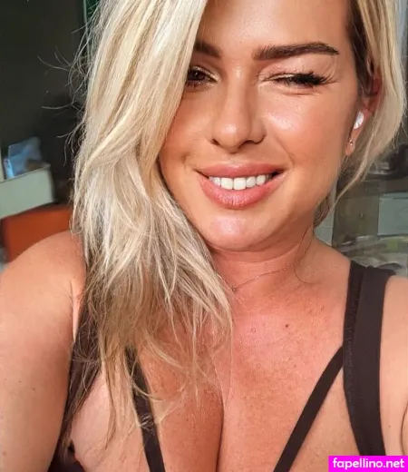 Simona Romano OnlyFans Thumbnail #fT2sI7qDpN