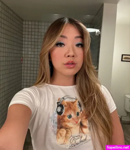 Simona Shao OnlyFans Thumbnail #Vepq6slZsn