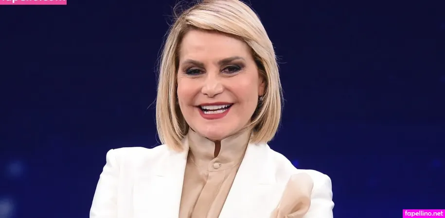 Simona Ventura OnlyFans Thumbnail #1s6Uy4KbD9