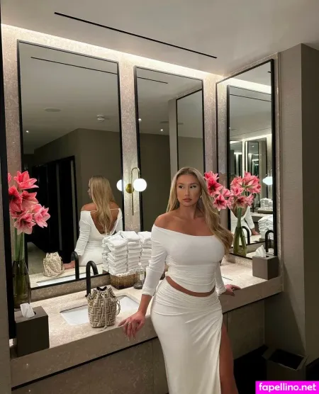 Simonaaaab OnlyFans Thumbnail #Au1GxNqWpi