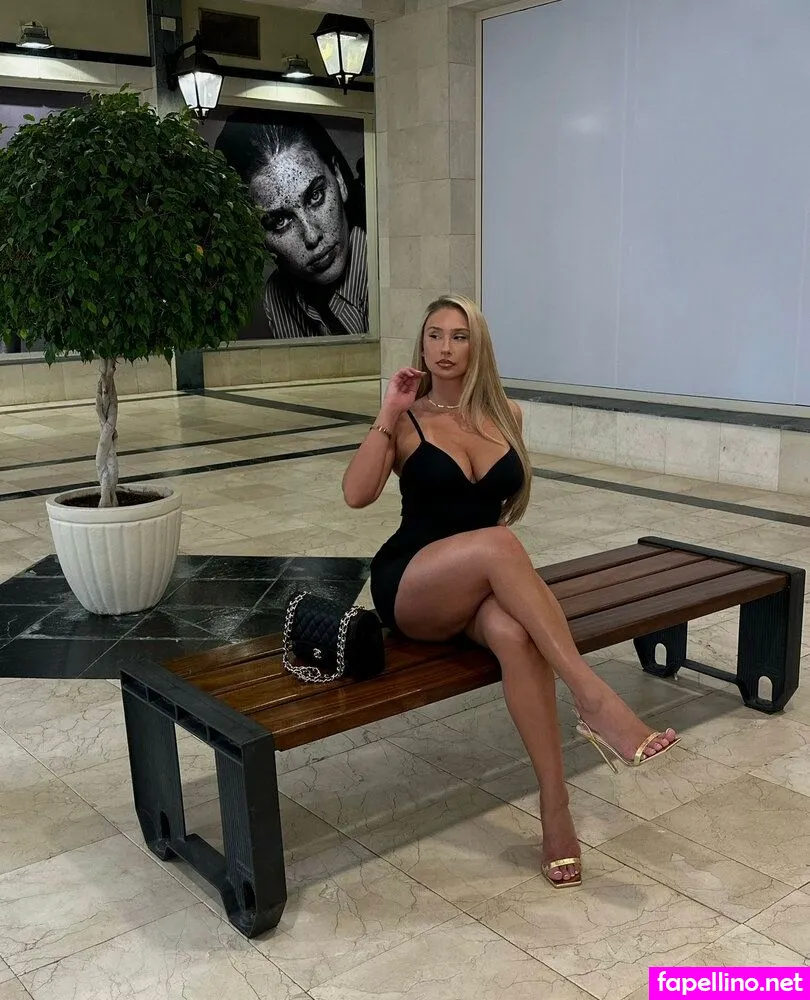 onlysimonafans, simonaaaab Nude Leaked OnlyFans Photo #CXhcSk36ZL