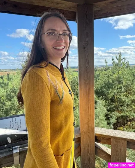 Simonaexclusive OnlyFans Thumbnail #otqpI3BCHh