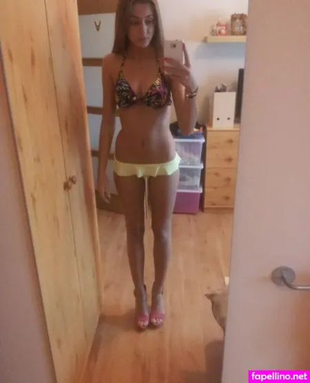 Simonaivanova Pmu OnlyFans Thumbnail #b4OohSsw8J