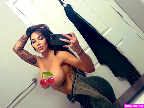 Simonamihiela OnlyFans Thumbnail #7wYxZ8vlZv