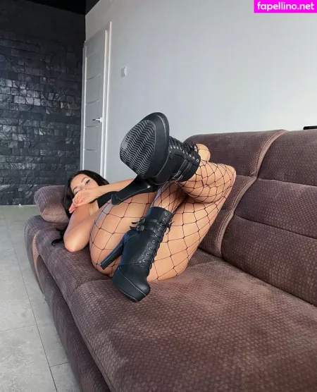 Simonastann OnlyFans Thumbnail #SNpLPba0zd