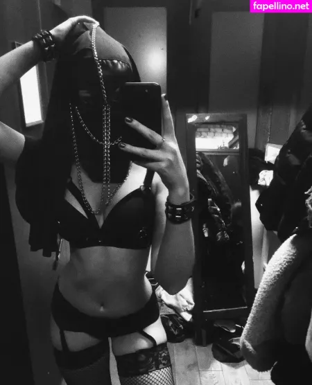 Simonastann OnlyFans Thumbnail #docQ0CnlE9