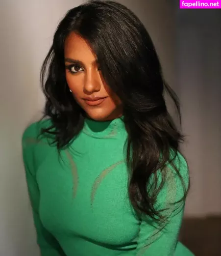 Simone Ashley OnlyFans Thumbnail #GL2leljd1U