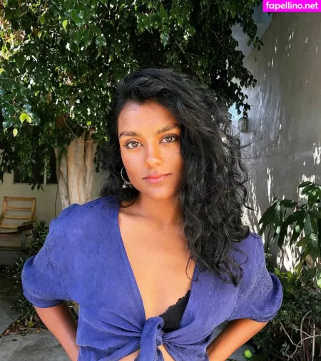 Simone Ashley OnlyFans Thumbnail #RZk51uQINl