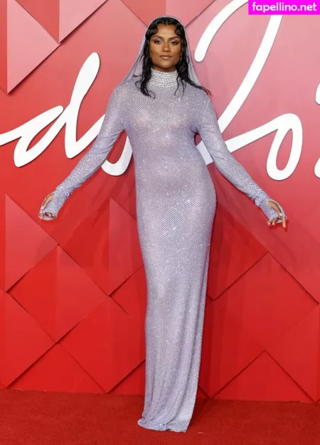 Simone Ashley OnlyFans Thumbnail #hTIAFUfiKE