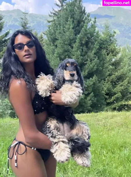 Simone Ashley OnlyFans Thumbnail #jkRNJF8TJC