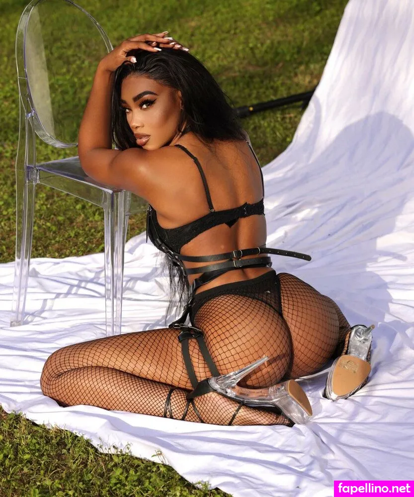 simone_henderson Nude Leaked OnlyFans Photo #hglQ1y9YgX