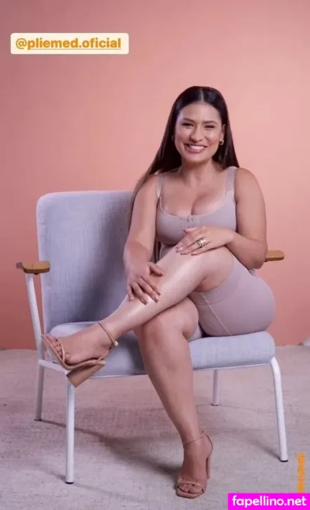 Simone Mendes OnlyFans Thumbnail #uhEDc48vJf