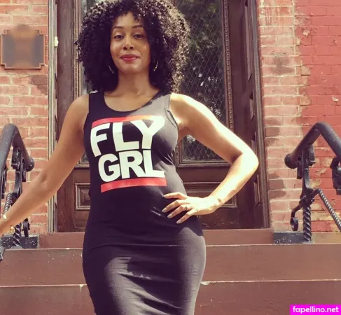 Simone Missick OnlyFans Thumbnail #ueCu3iApyp