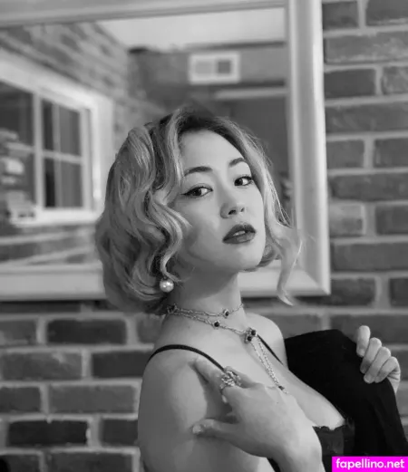 Simone Porter OnlyFans Thumbnail #llb3ItVIZ9