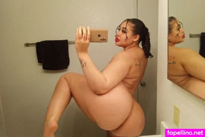 Simone Richards OnlyFans Thumbnail #8tjuM9E2yd