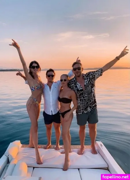 Simone Sevignani OnlyFans Thumbnail #C0FpWZOXpF