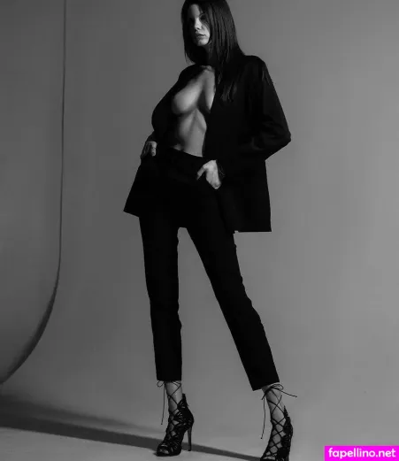 Simone Sevignani OnlyFans Thumbnail #TzxRa5c2dm