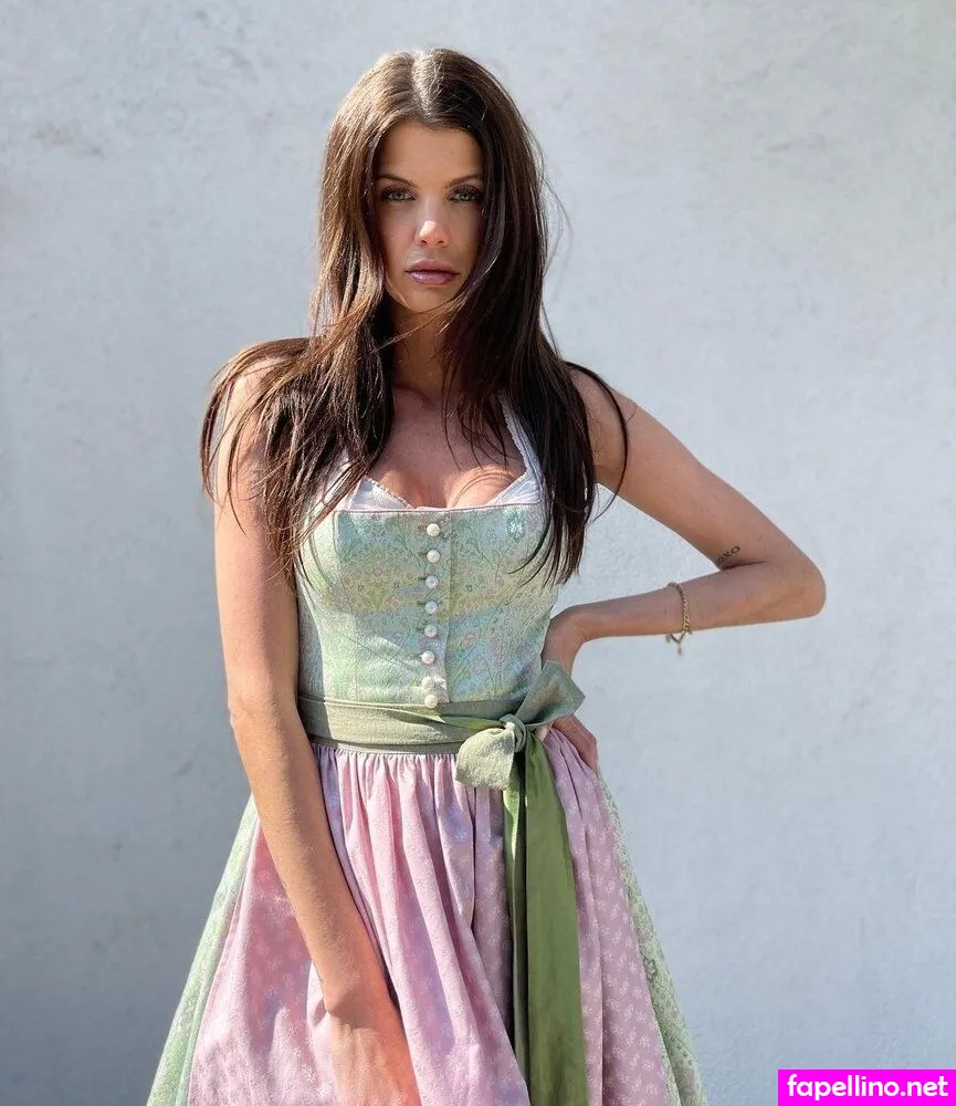 simonesevignani Nude Leaked OnlyFans Photo #UrFuRkK1vE