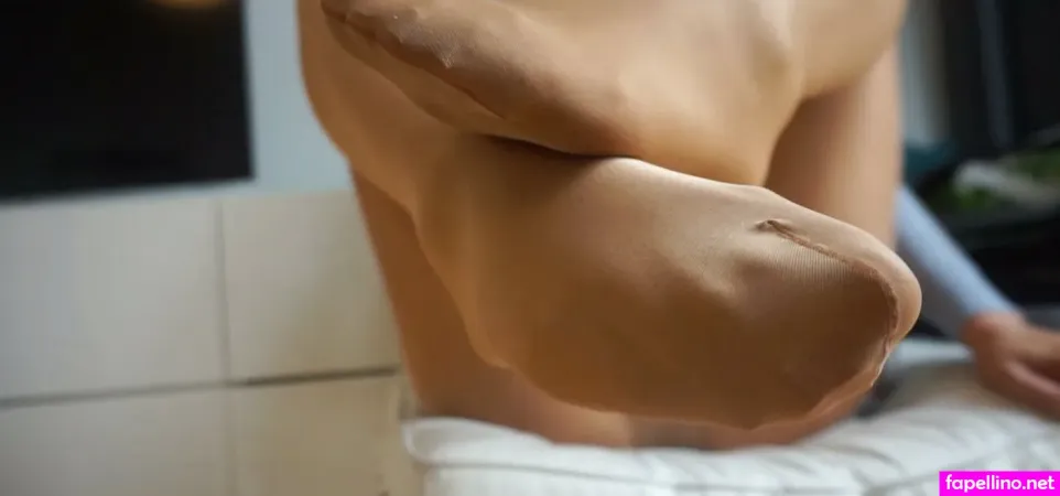 Simonehoneyfree OnlyFans Thumbnail #hEcBnMPB5L