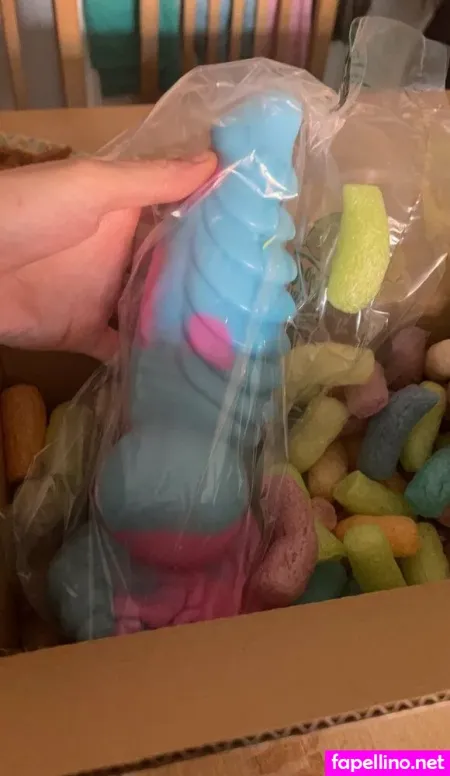 Simonelkfree OnlyFans Thumbnail #JLB0pSfGGS