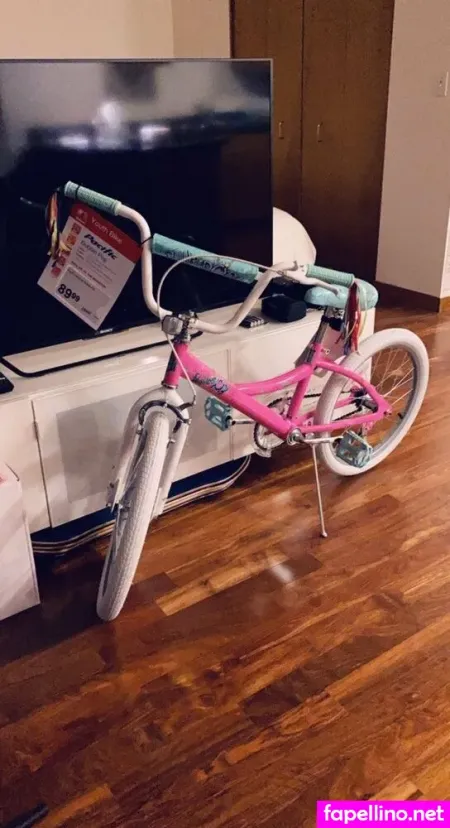 Simonilicious OnlyFans Thumbnail #FDtYjteX0Q