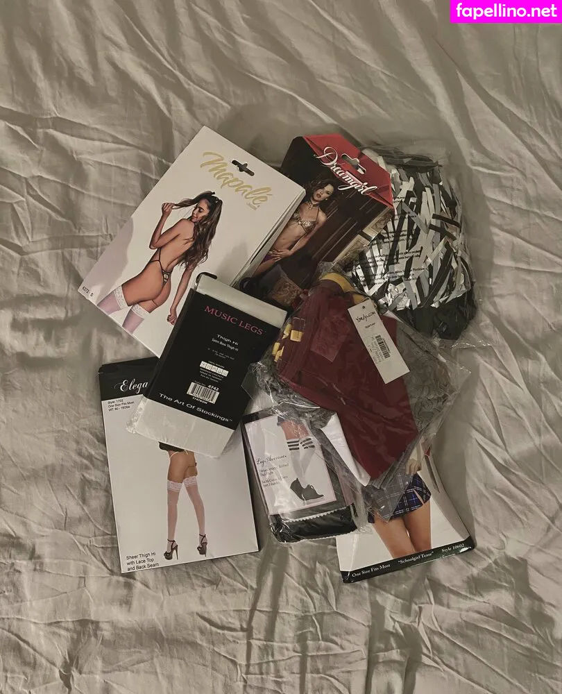 simonilicious, simoniliciousxxx Nude Leaked OnlyFans Photo #e7pioh0Fe0