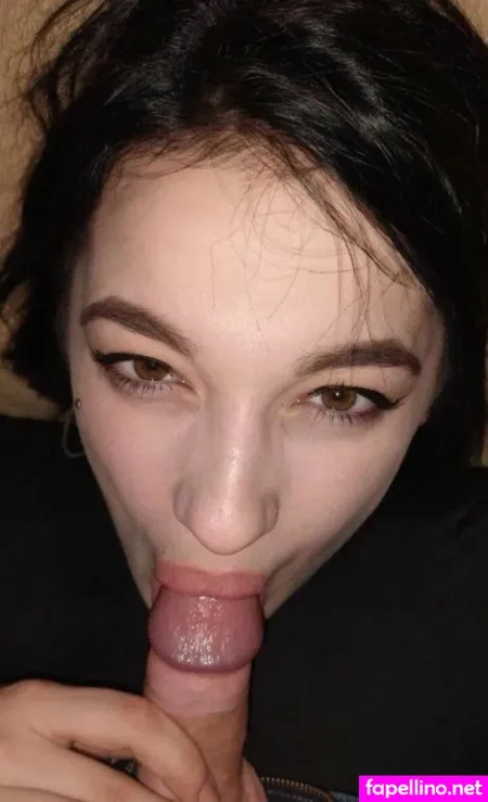 Simonitta OnlyFans Thumbnail #Gat6ik8oVc