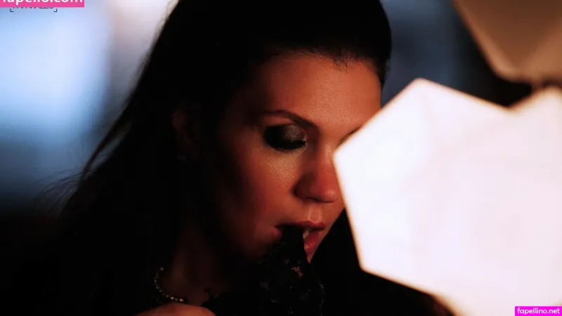 Simony Cantora OnlyFans Thumbnail #bA7N9BwXdj