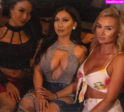 Simpalicety OnlyFans Thumbnail #HtIpxAmjro