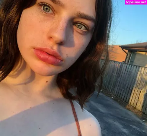 Simple Sprout OnlyFans Thumbnail #0SUookYxZ6